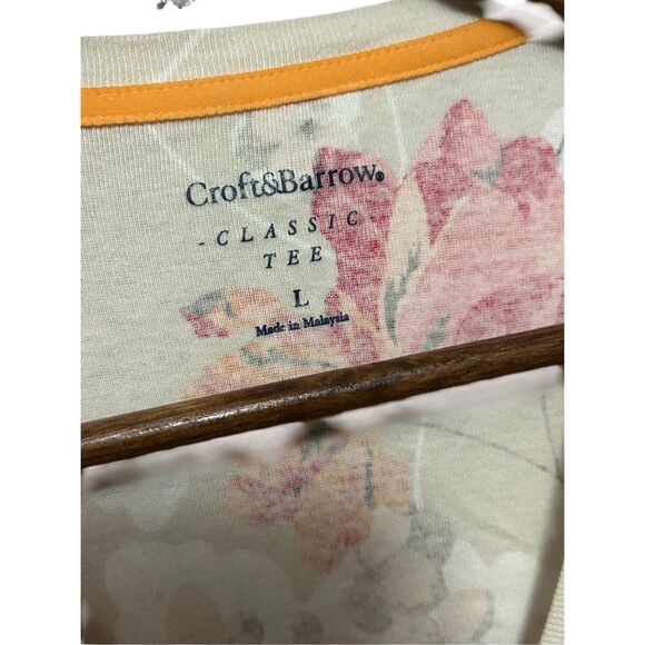 Croft & Barrow Floral V Neck T-Shirt Classic Tee Top Women's Large - Picture 3 of 4